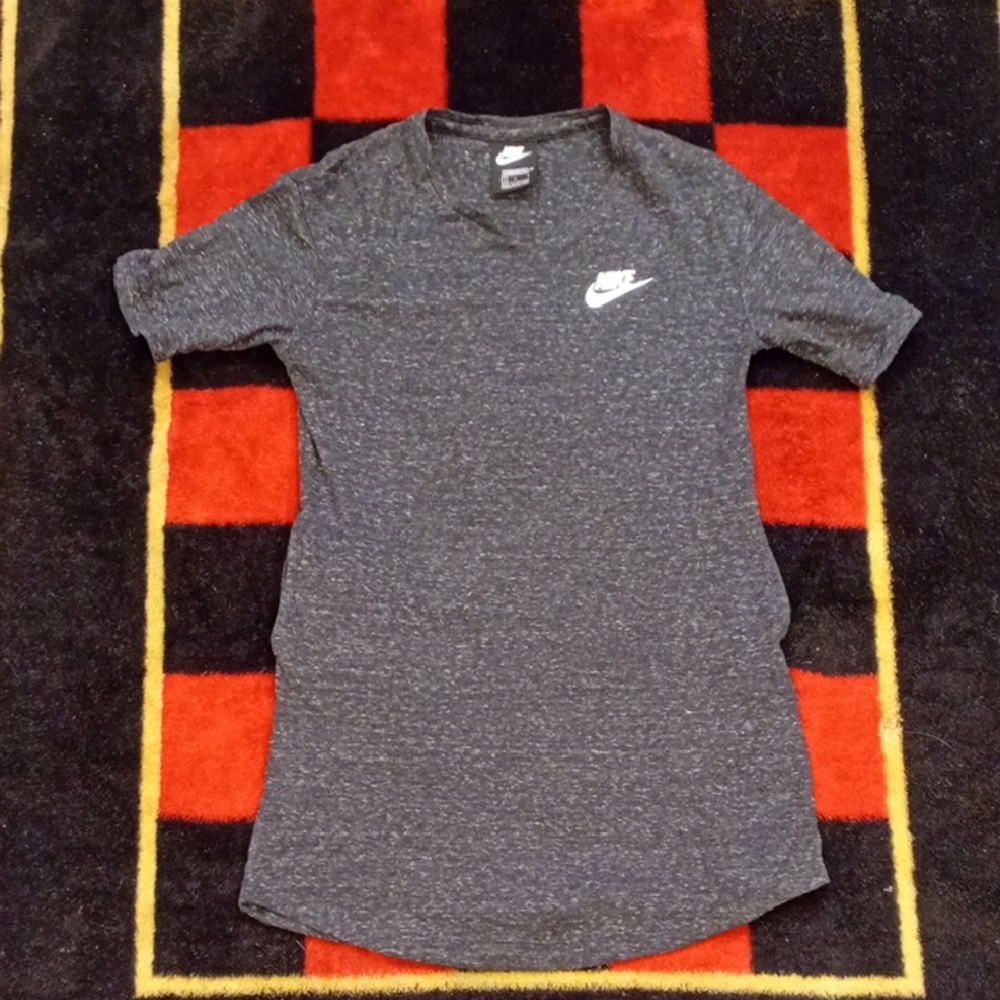 Nike Shirt (With Pockets)(M/L)